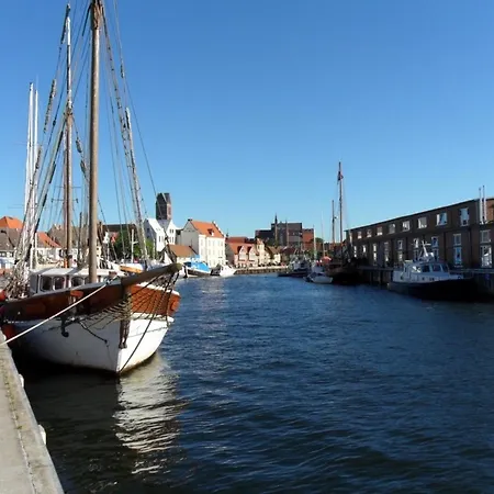 Fairmietung Gartenblick 2 Og Rechts - Abc543 Wismar