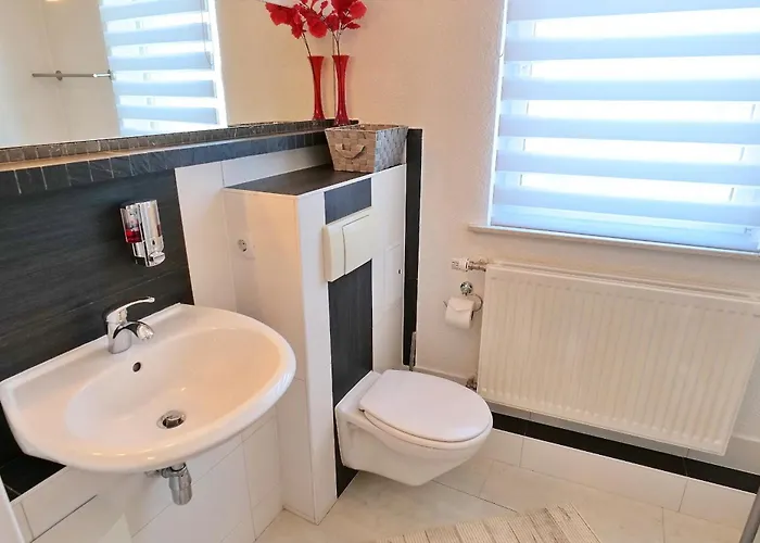 Fairmietung Gartenblick 2 Og Rechts - Abc543 * Wismar